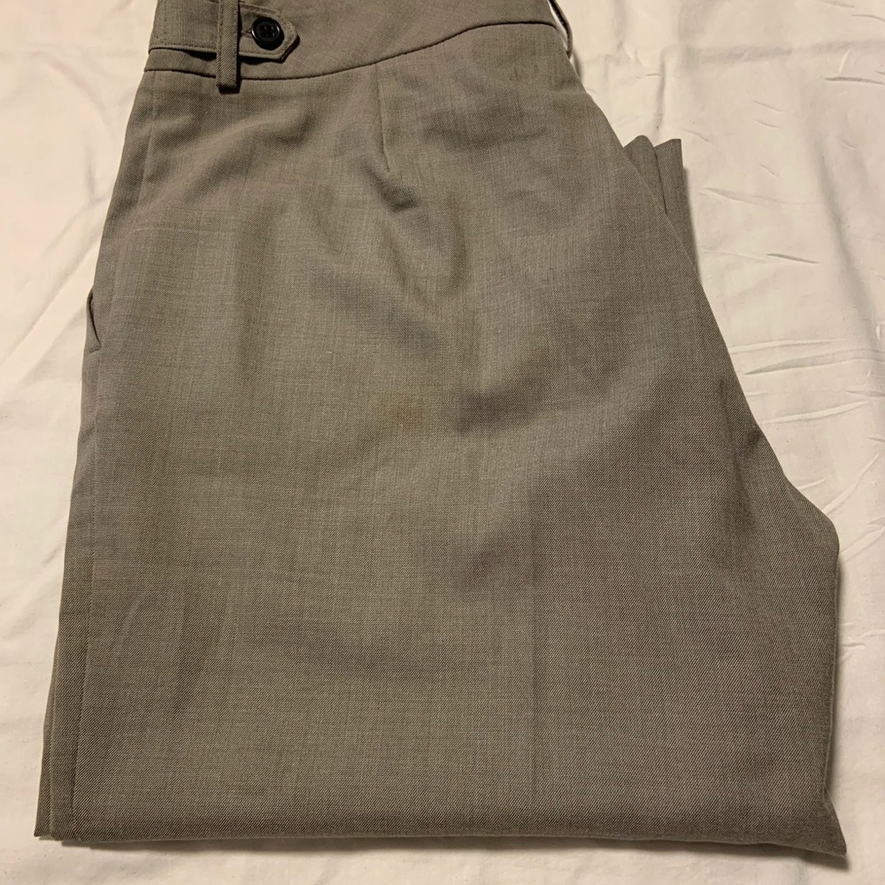 Capris - Picture 3 of 3